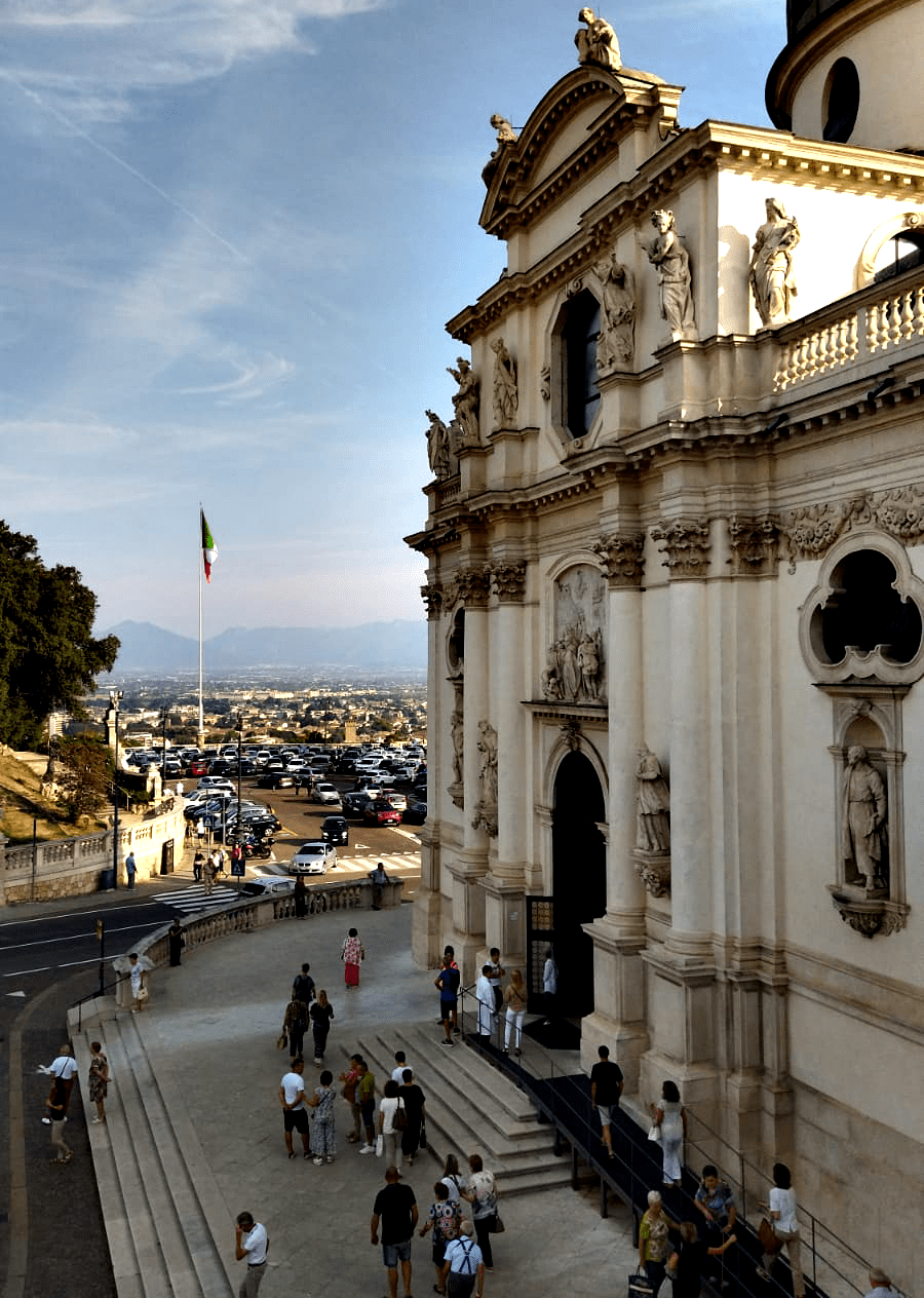 Home - Santuario Santa Maria di Monte Berico